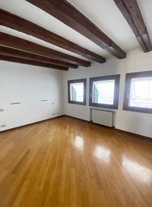 Appartamento in vendita a Venezia