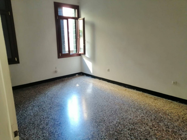 Piano nobile in affitto a Venezia