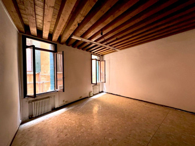 Appartamento in vendita a Venezia