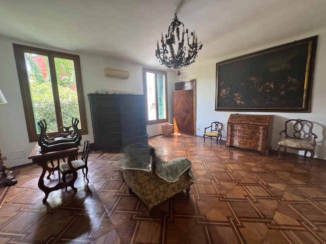 Piano nobile in affitto a Venezia