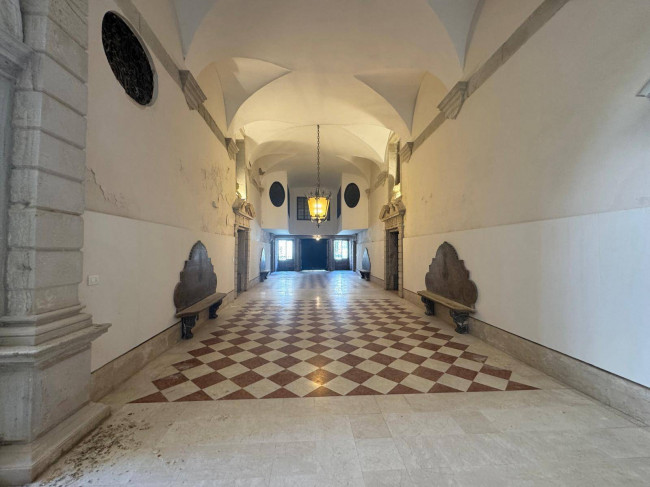 Piano nobile in affitto a Venezia