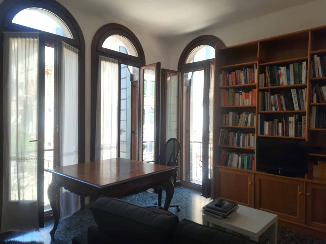 Appartamento in vendita a Venezia