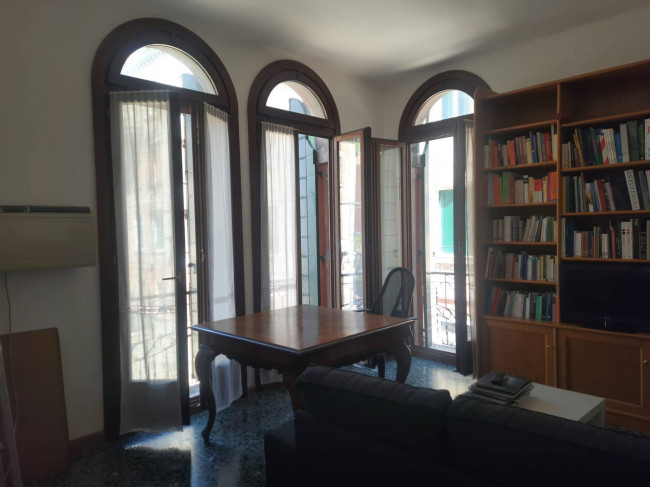 Appartamento in vendita a Venezia