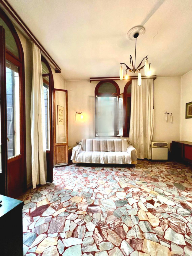 Appartamento in vendita a Venezia