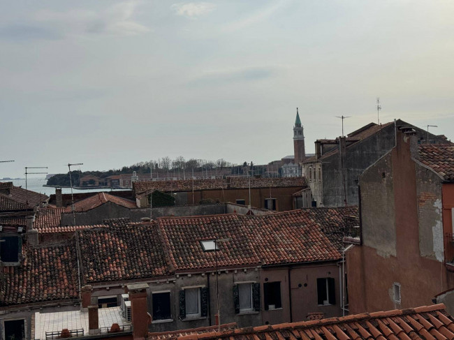 Appartamento in vendita a Venezia