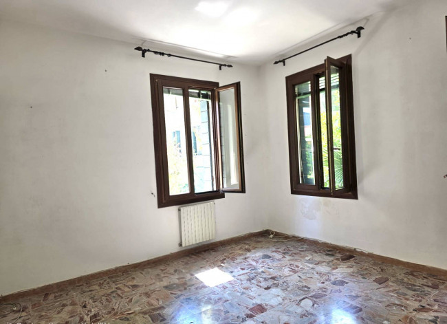 Appartamento in vendita a Venezia