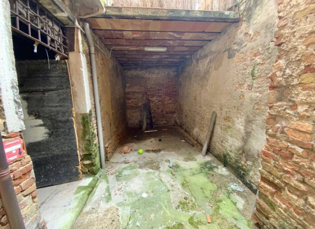 Locale commerciale in affitto a Venezia