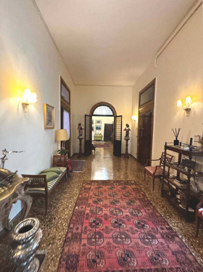 Piano nobile in vendita a Venezia
