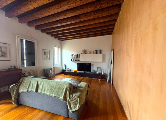 Appartamento in vendita a Venezia