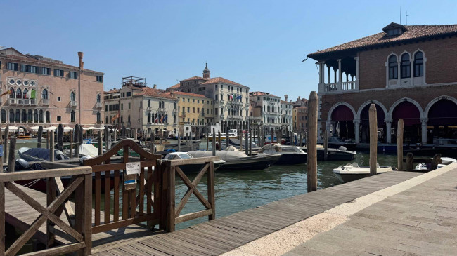 Locale commerciale in affitto a Venezia