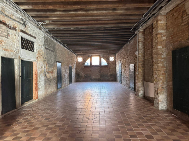Appartamento in vendita a Venezia