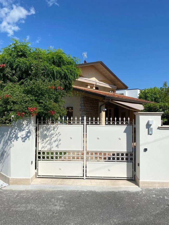  for Rent to Forte dei Marmi