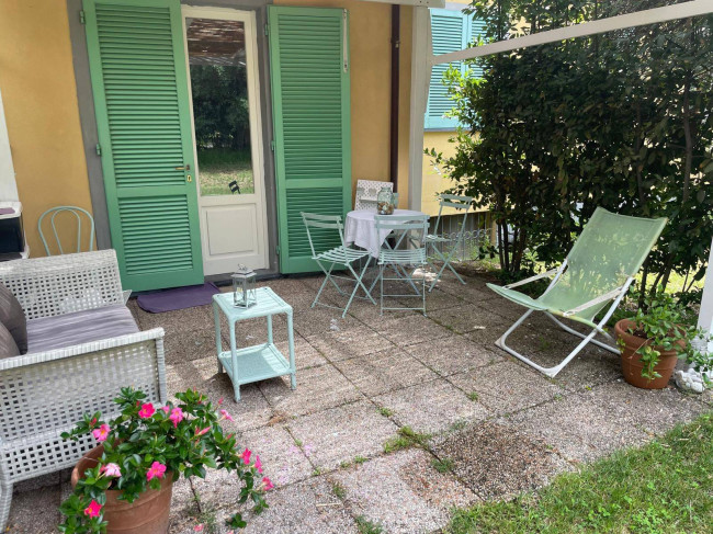 Monolocale in Affitto a Seravezza