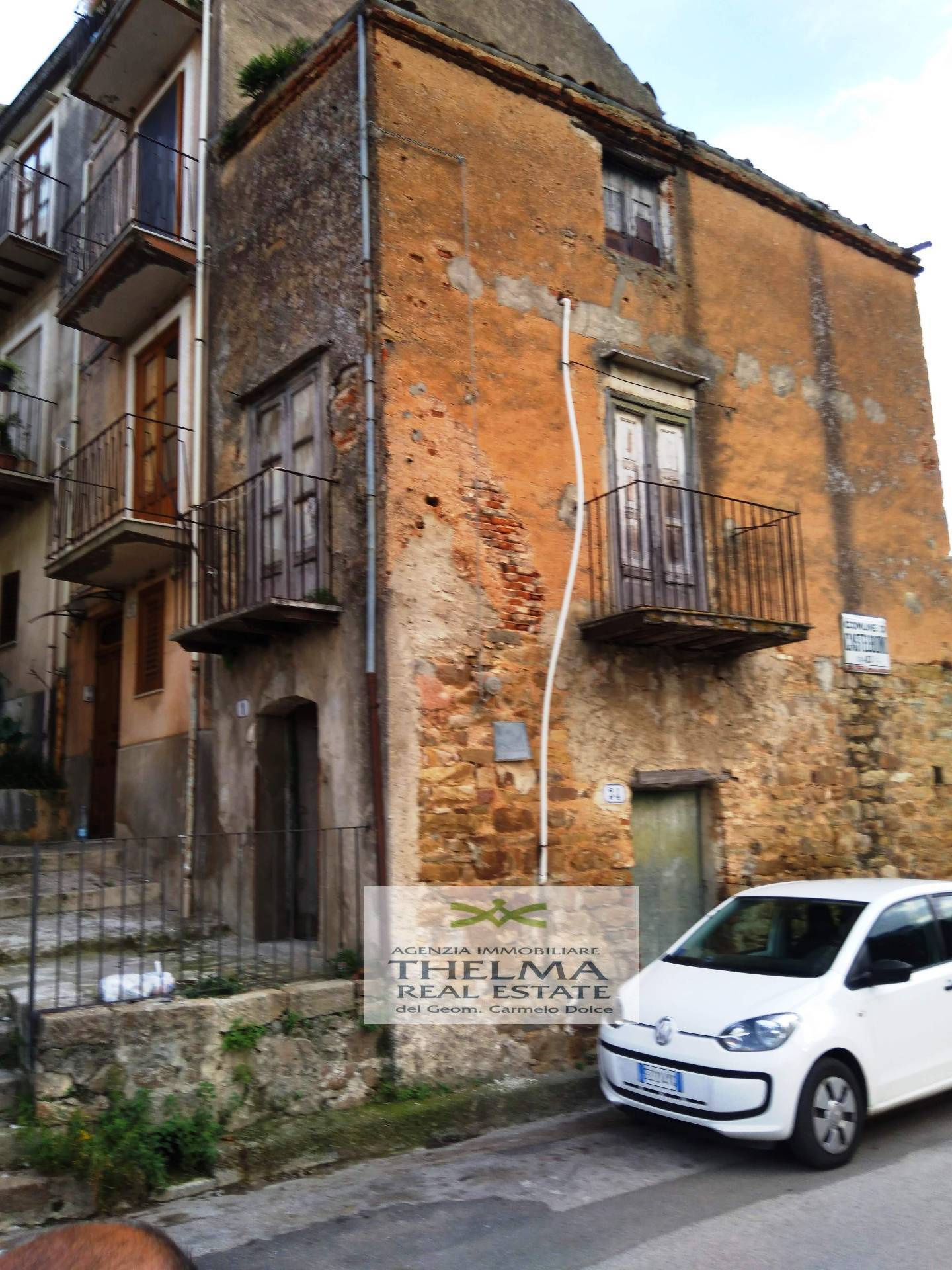 Appartamento CASTELBUONO vendita    Agenzia Immobiliare Thelma Real Estate del Geom. Carmelo Dolce