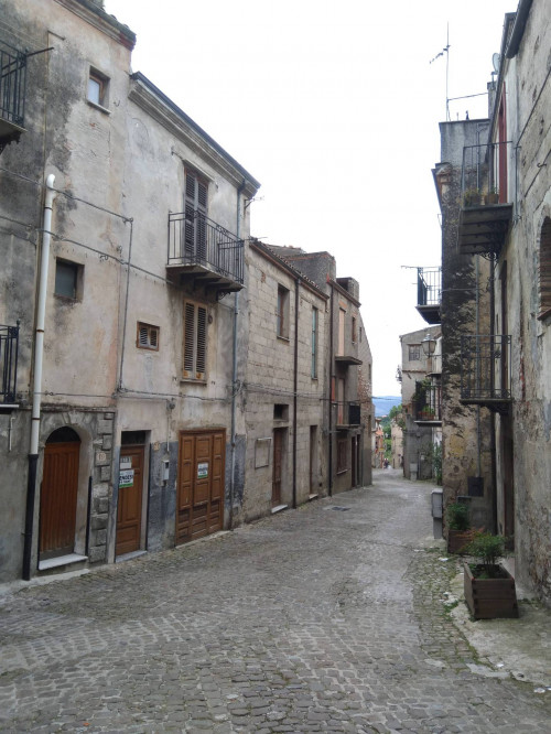 Casa indipendente in vendita a Isnello (PA)