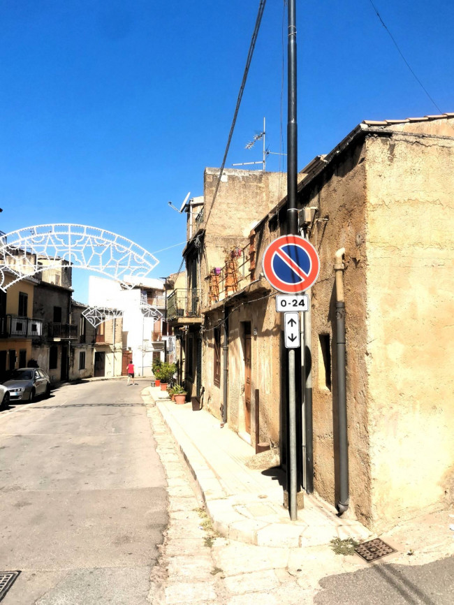 Casa indipendente in vendita a Scillato (PA)