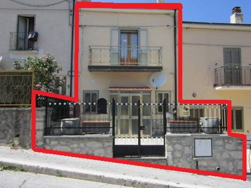 Casa a schiera in Vendita a Rosello