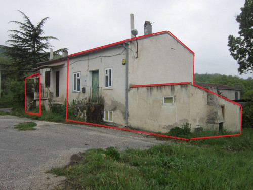 Rustico in Vendita a Pietrabbondante