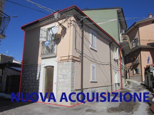 Restored detached house for Sale to Rosello