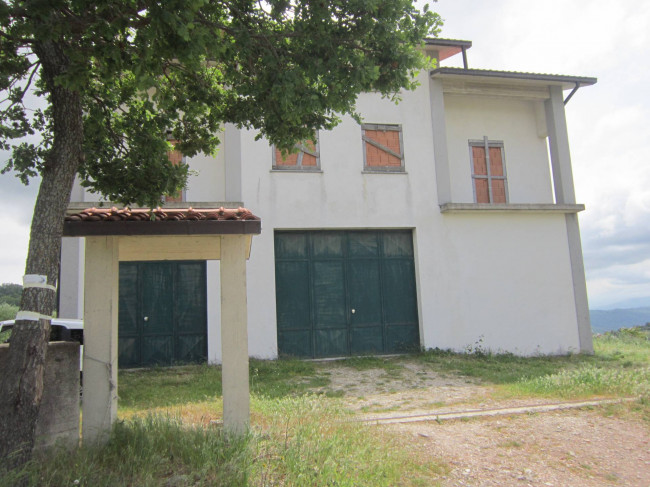 Rustic/House for Sale to Trivento
