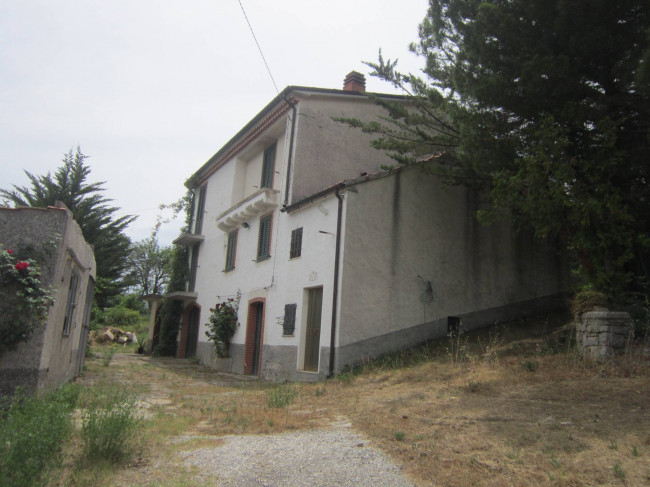 Rustic/House for Sale to Agnone