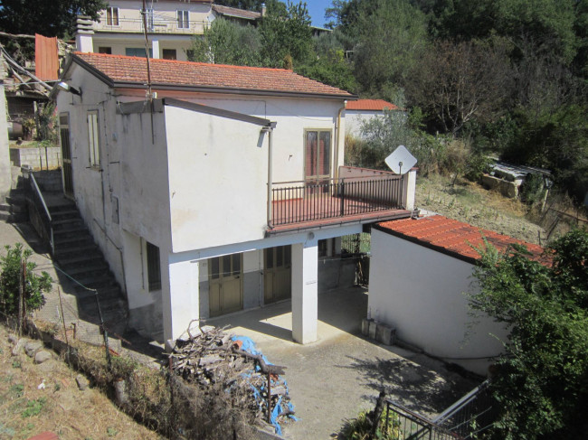 Rustic/House for Sale to Poggio Sannita