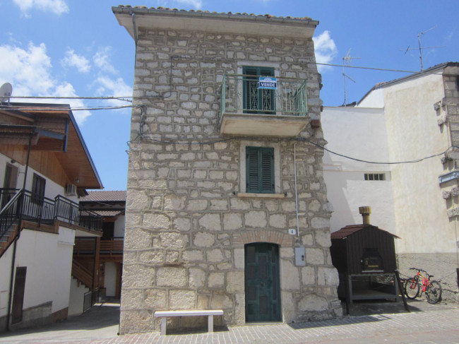 Casa indipendente in Vendita a Rosello