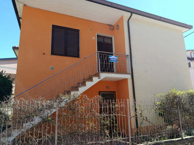 Villa in Vendita a Rosello