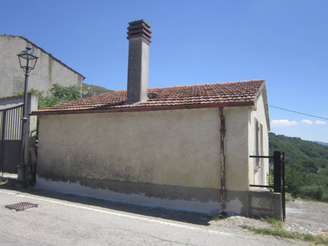 Rustico/Casale in Vendita a Schiavi di Abruzzo