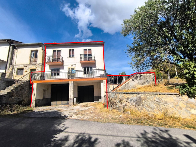  for Sale to Belmonte del Sannio