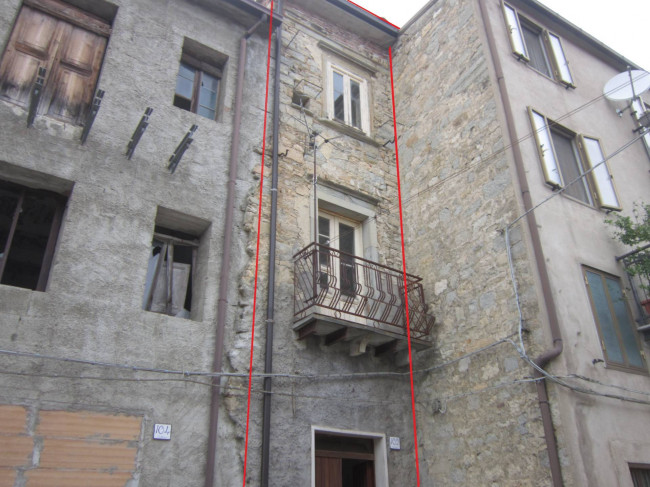 Terraced house for Sale to Castiglione Messer Marino