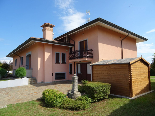 Villa in vendita a Gonars (UD)