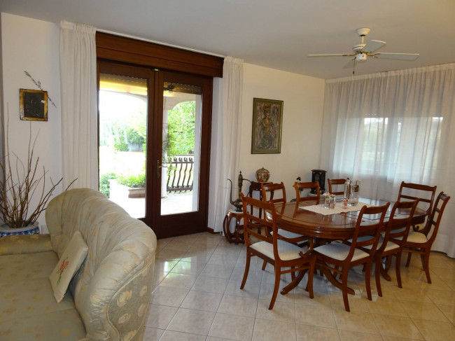 Villa in vendita a Gonars (UD)