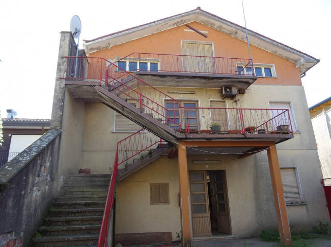 Fabbricato terra cielo