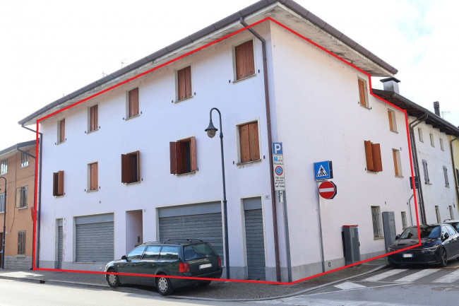 Fabbricato terra cielo