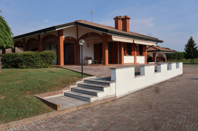Villa indipendente