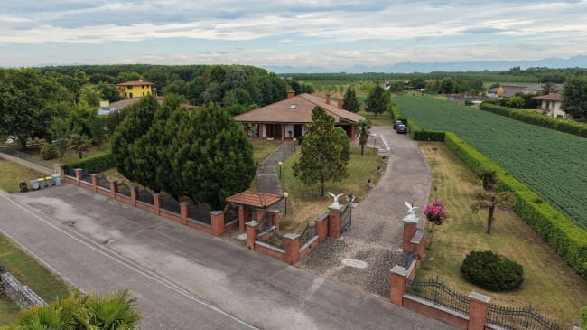 Villa indipendente