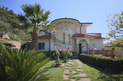 Villa in vendita a Vallecrosia