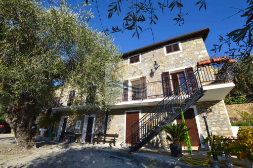 Independent House for Sale in Bordighera