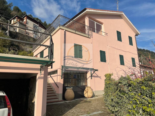 Casa singola in vendita a Camporosso