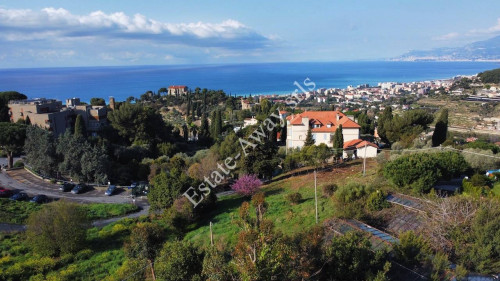 Terreno edificabile in vendita a Bordighera