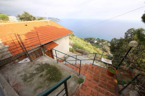 Casa singola in vendita a Bordighera