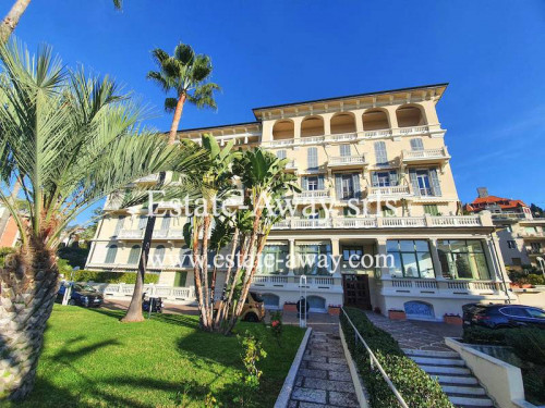 Appartamento in vendita a Bordighera