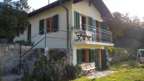 Casa singola in vendita a Vallebona