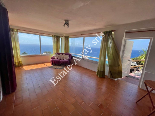 Villa in vendita a Ventimiglia (IM)