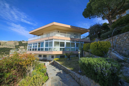 Villa in vendita a Vallecrosia