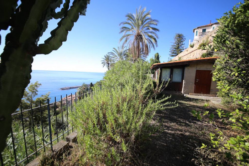 Casa singola in vendita a Bordighera