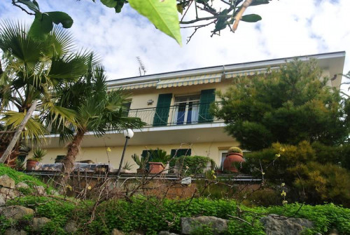 Appartamento in vendita a Bordighera