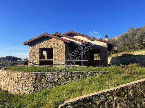 Отдельный дом на продажа в Bordighera