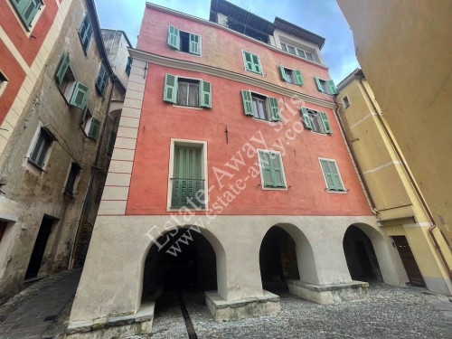 Appartamento in vendita a Vallebona